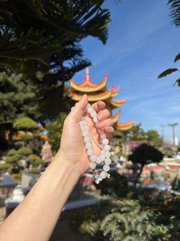 Oriensgems Natural White Jade Focus and Wisdom Blessing Necklace